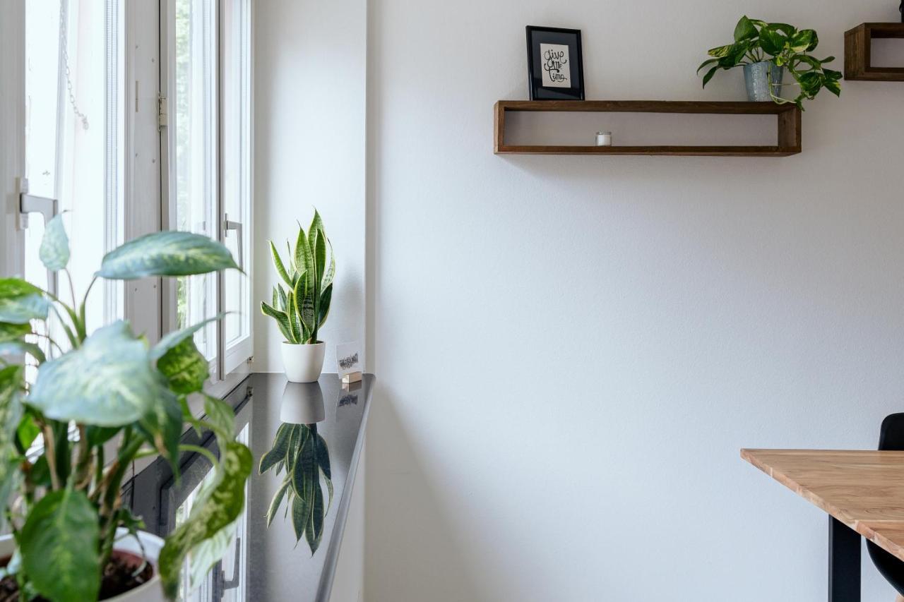 Apartment In The City Center With Free Parking Biel Ngoại thất bức ảnh