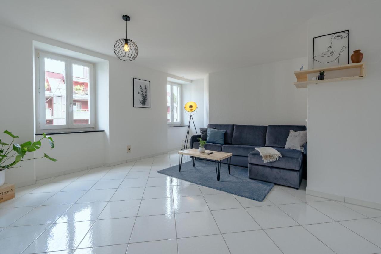 Apartment In The City Center With Free Parking Biel Ngoại thất bức ảnh