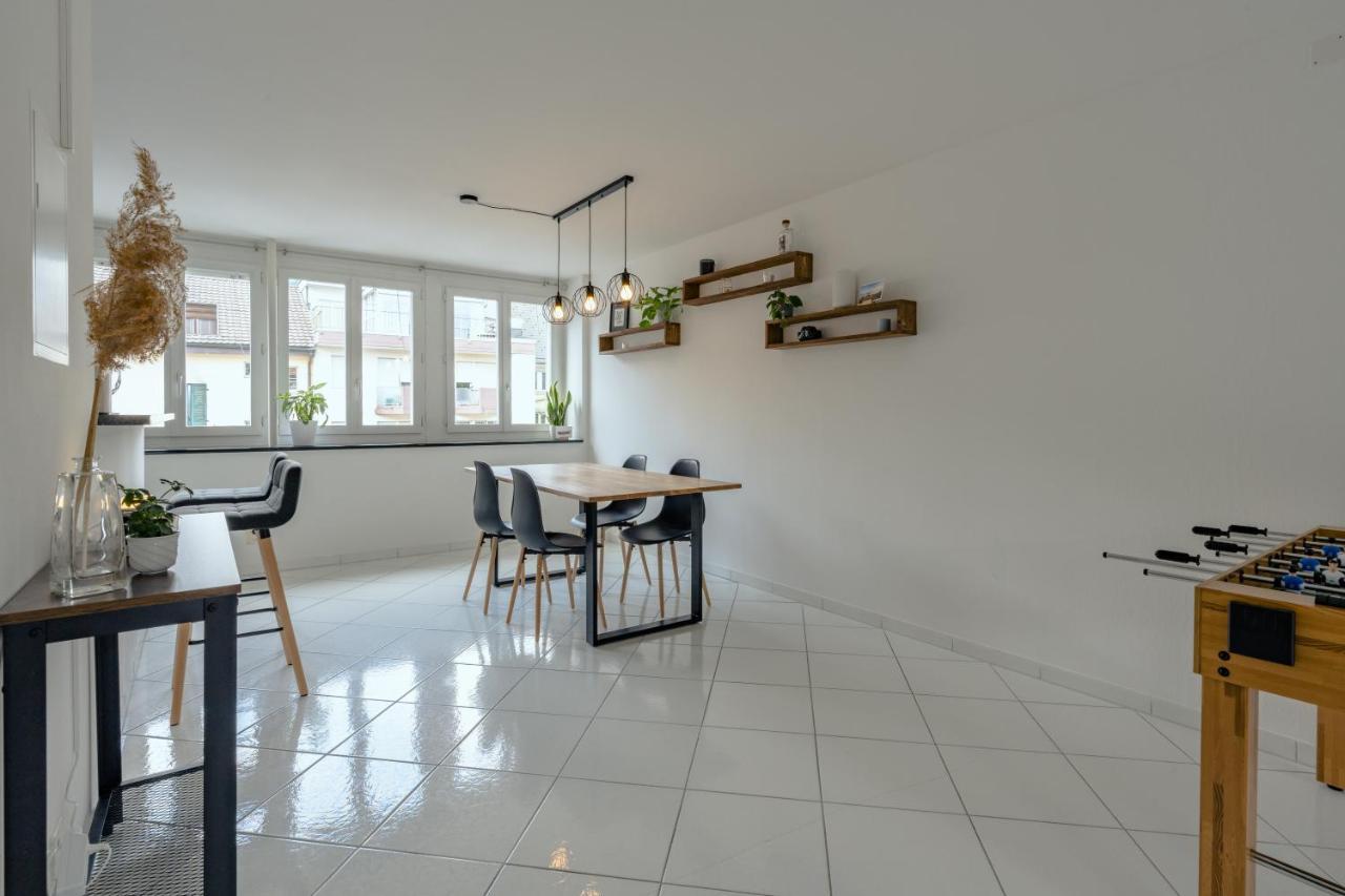 Apartment In The City Center With Free Parking Biel Ngoại thất bức ảnh
