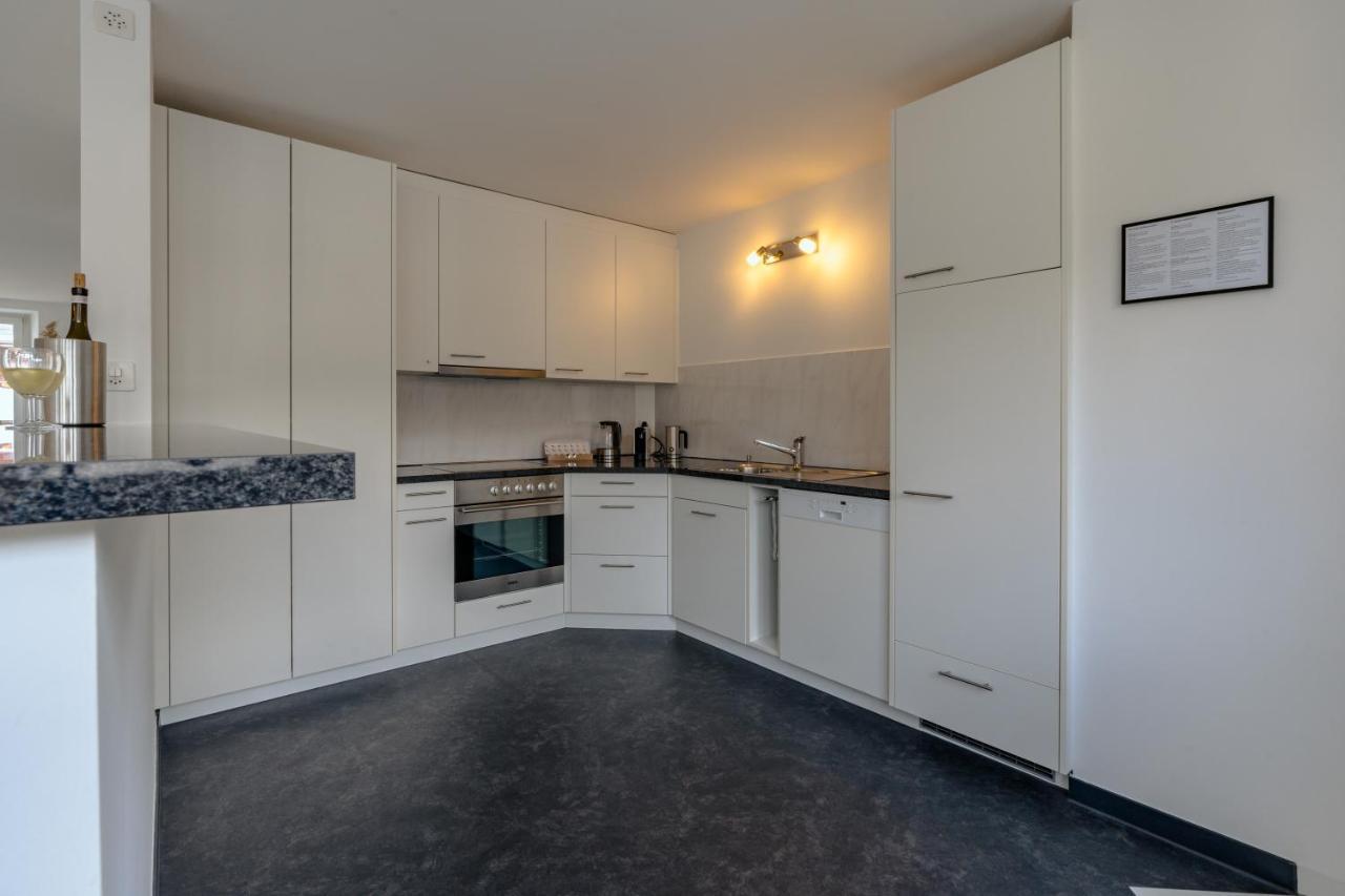 Apartment In The City Center With Free Parking Biel Ngoại thất bức ảnh